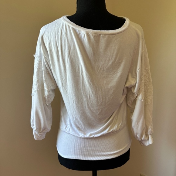 **EXPRESS* White x Lace Long Sleeve Top Size XS - Picture 4 of 7